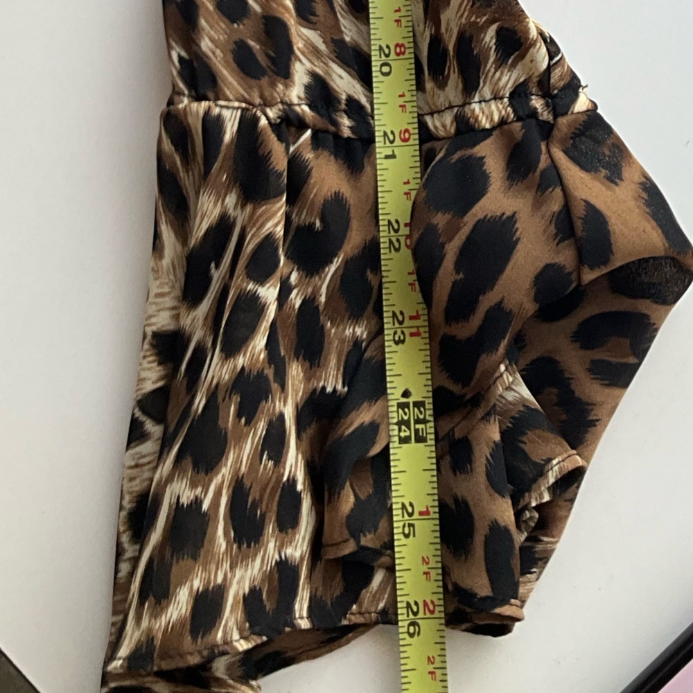 Vintage Neutral Leopard Print Long Sleeve Blouse WOmens Sz S Made in USA - Picture 11 of 16